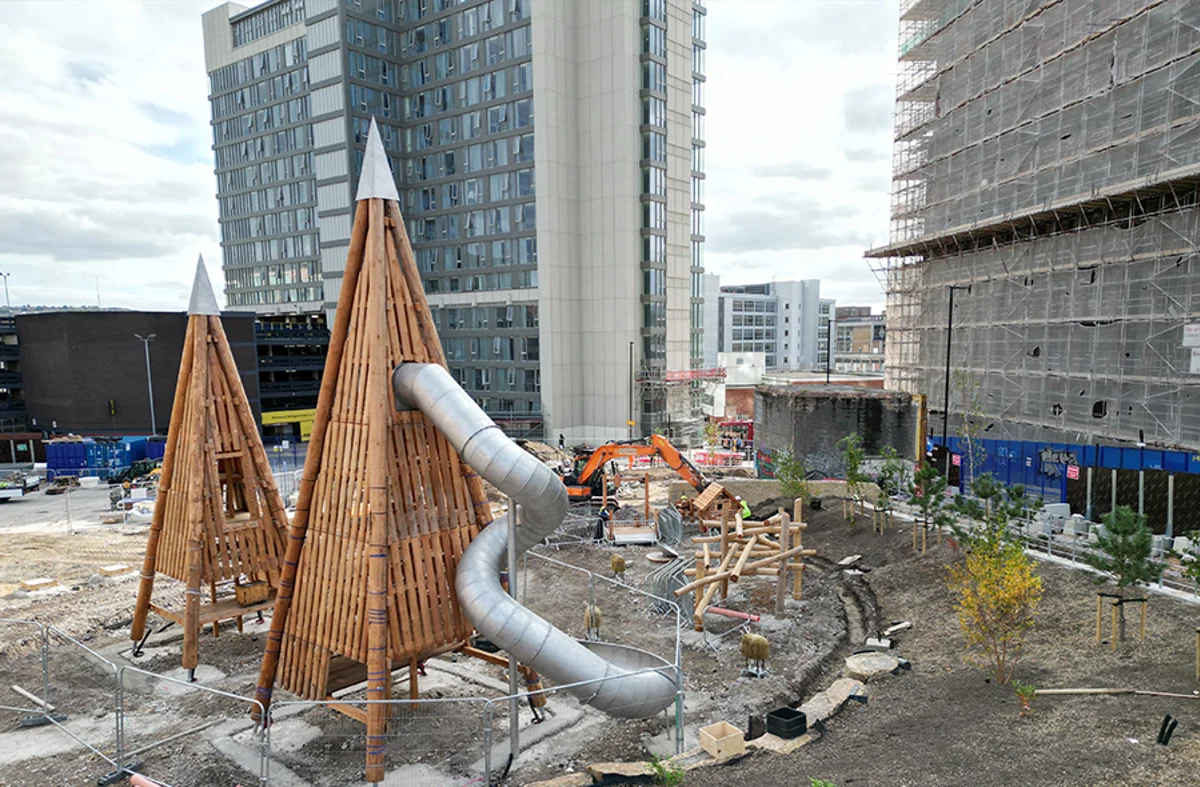 Playground Installed As Sheffield’S New City Centre Park Takes Shape HW